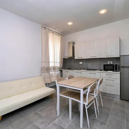 Iside Guest house